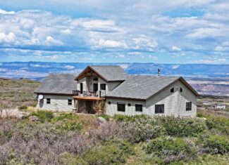 Mountain Home For Sale on the Western Slope of Colorado