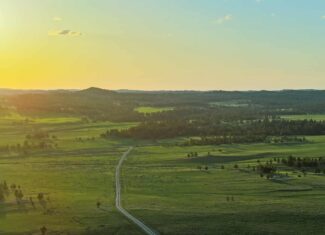 Scenic Montana Ranch with Elk, Deer & Trout Fishing