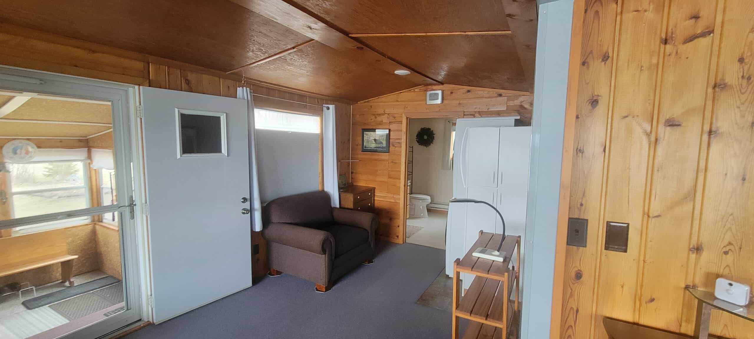 MN Lakefront Cabin and Land Auction