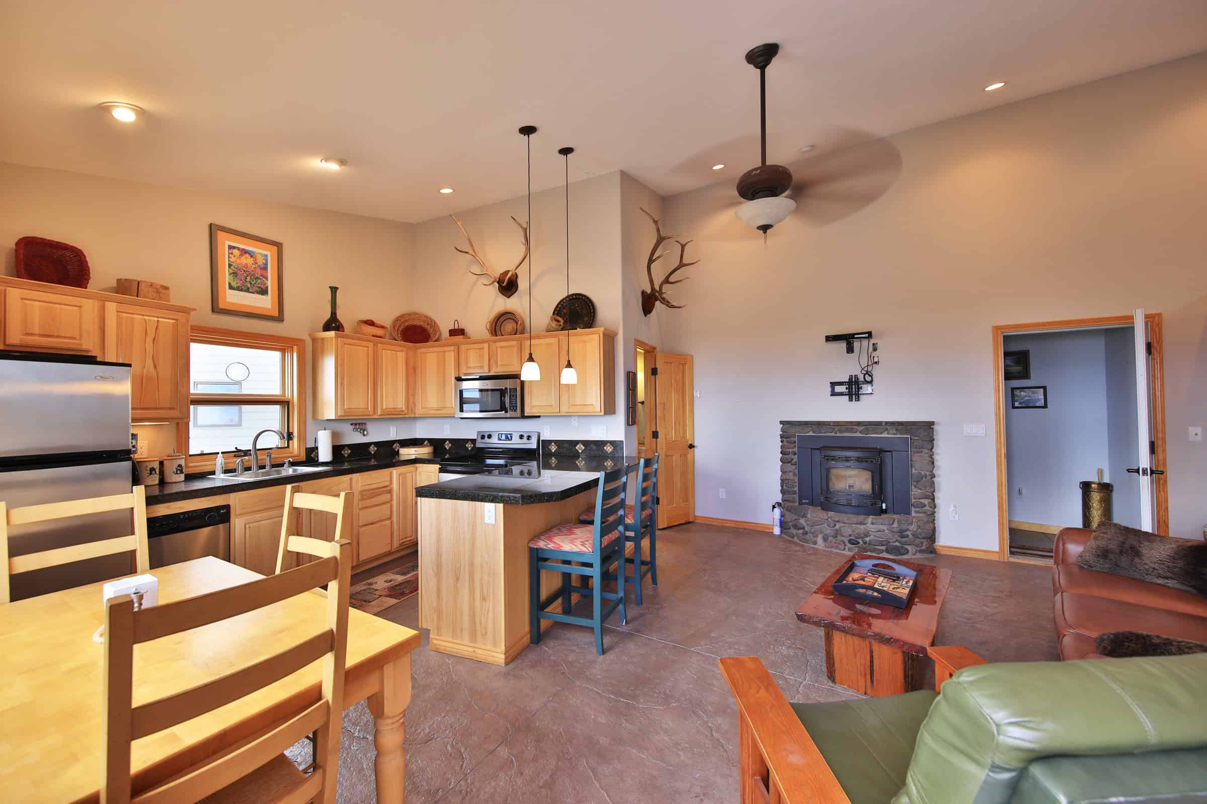 Mountain Home For Sale on the Western Slope of Colorado