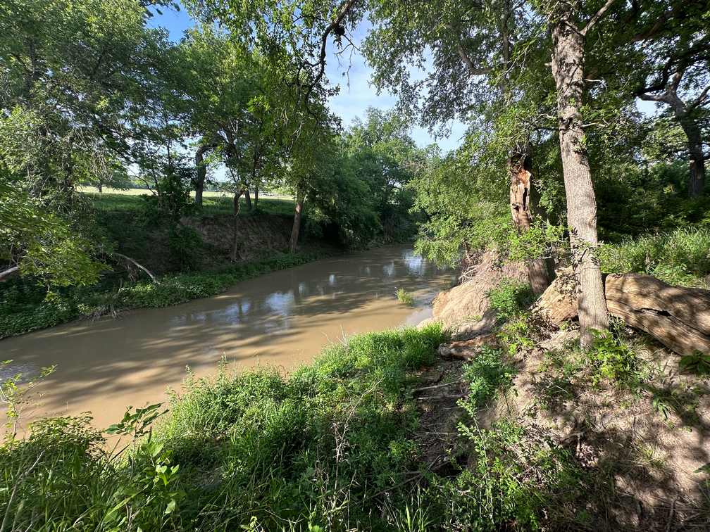 32-Acre Live Water Property with Leon River Frontage in Gatesville, TX