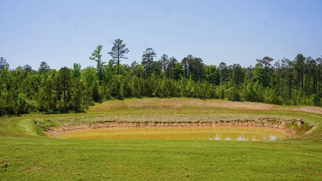 80 Acres with a Brand New Lodge in South Mississippi
