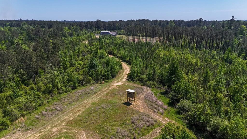 80 Acres with a Brand New Lodge in South Mississippi