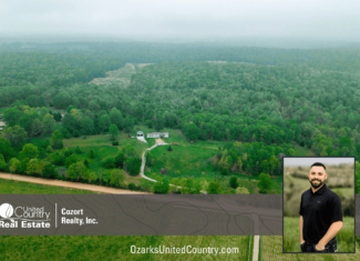 35 Acres and Home for sale in Oregon County