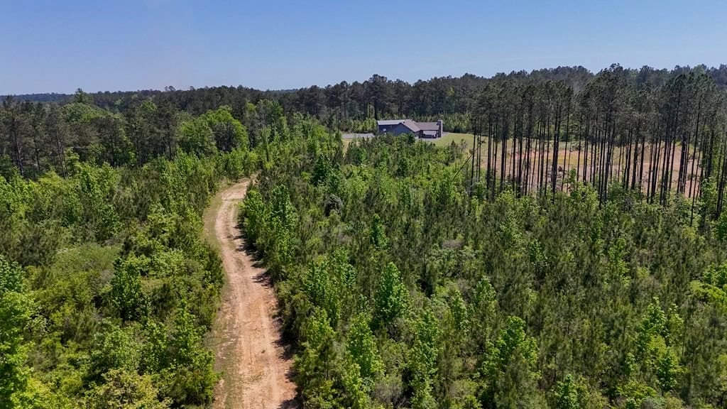 80 Acres with a Brand New Lodge in South Mississippi