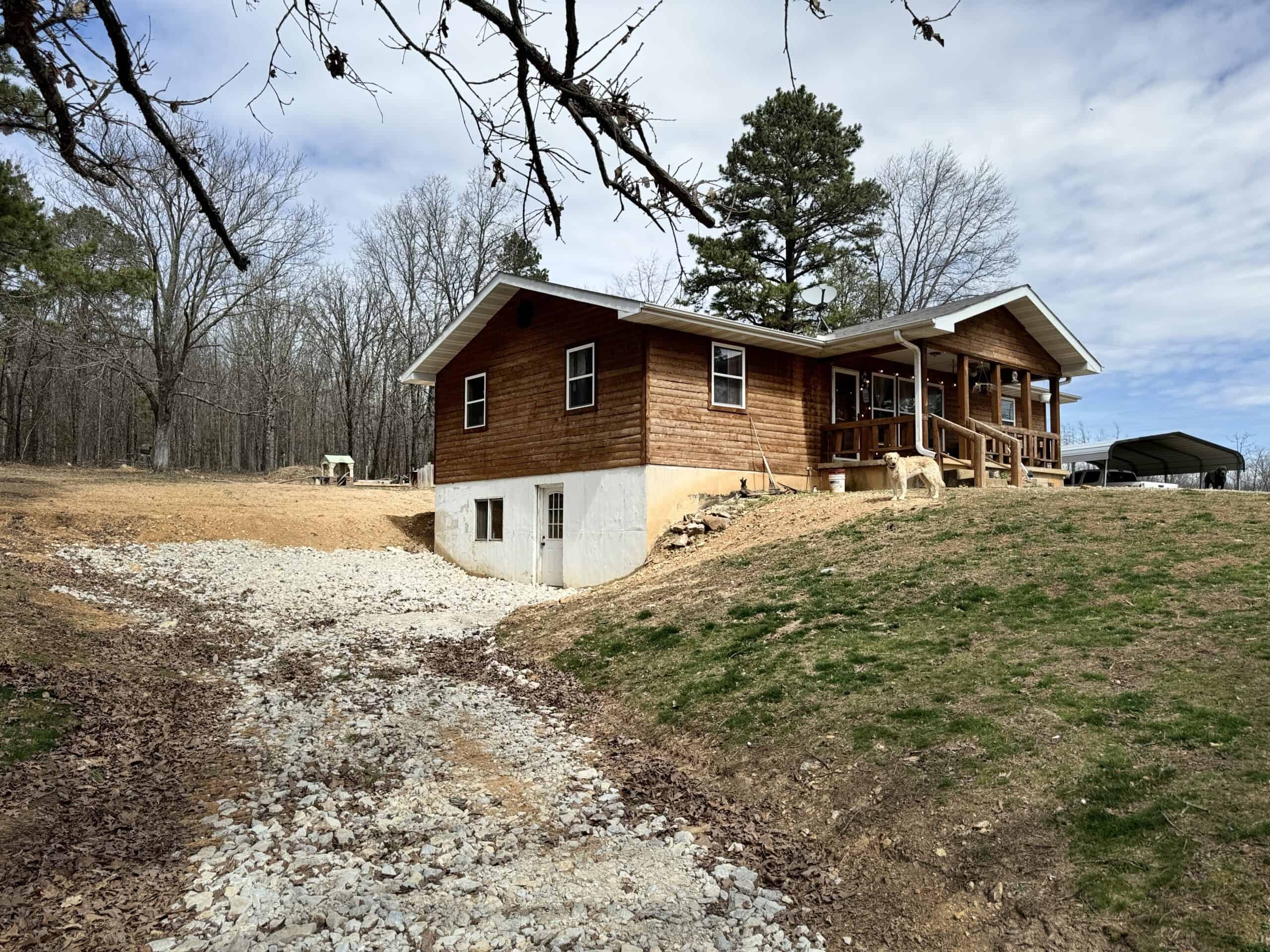 Hunting Property with Home and Shop for Sale in Mountain View, MO