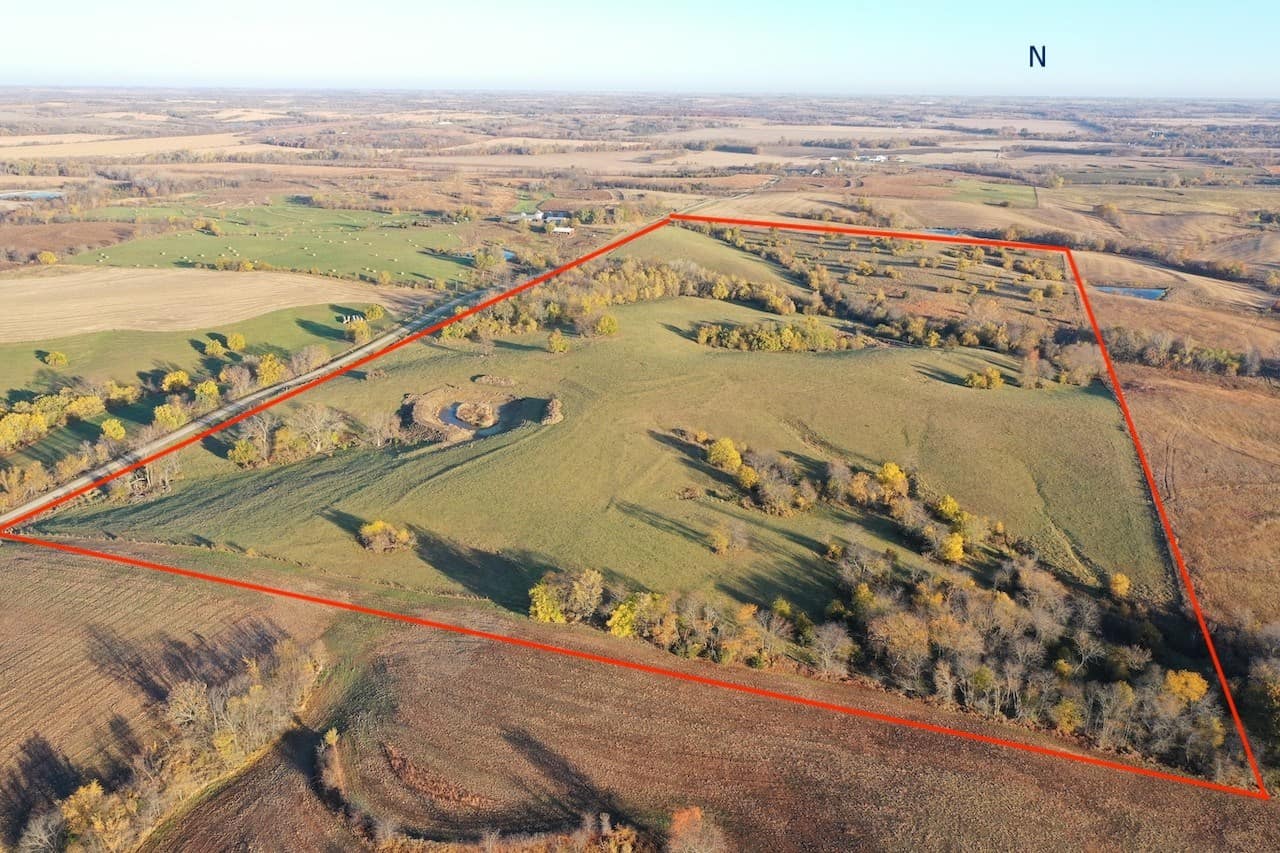 80 ± Acre Northern Parcel Farmland for Sale in Blockton, IA