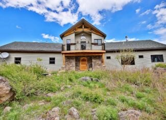 Mountain Home For Sale on the Western Slope of Colorado