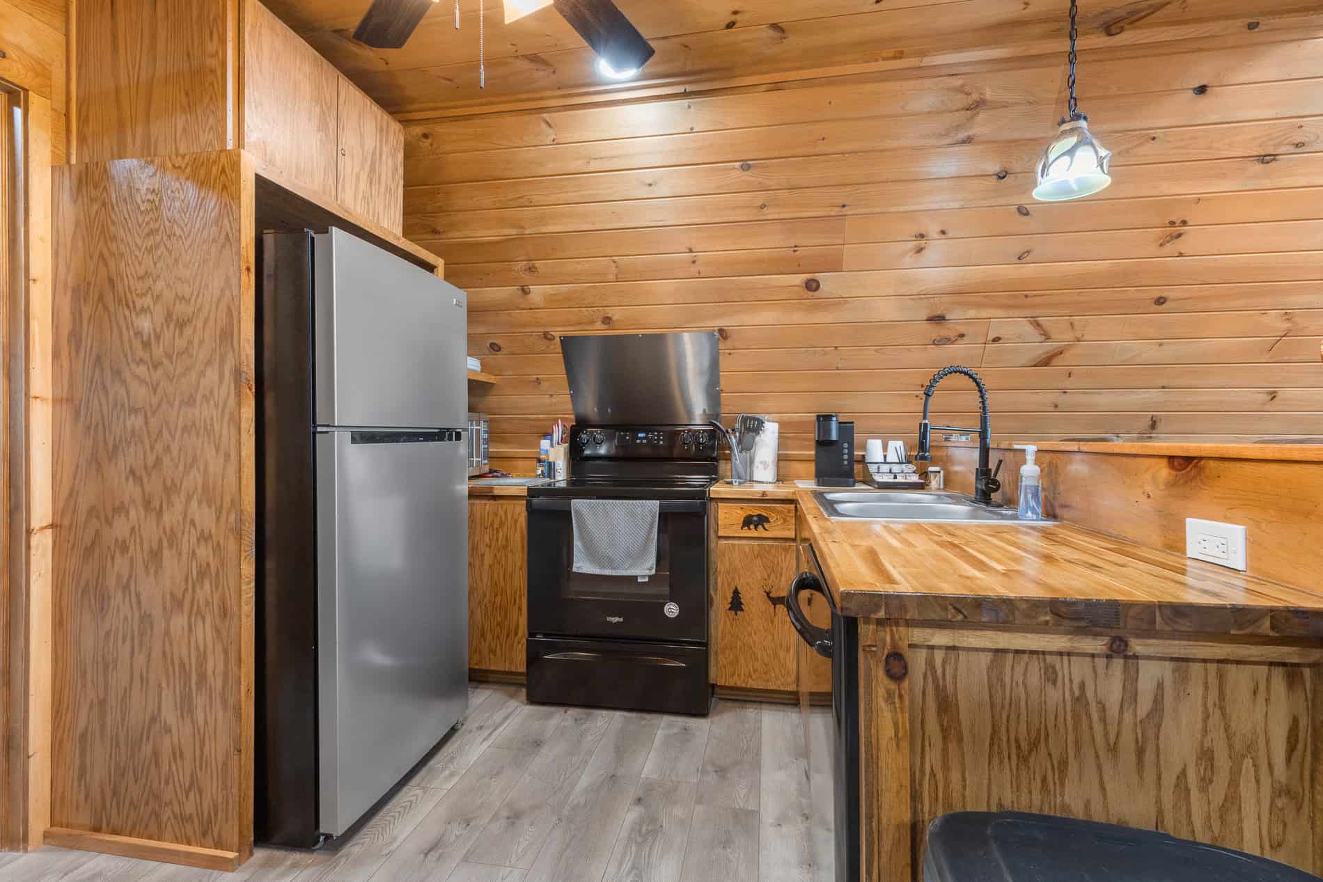 74 Acre Homesteaders paradise