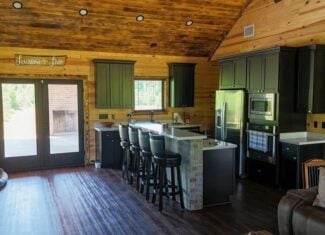 80 Acres with a Brand New Lodge in South Mississippi