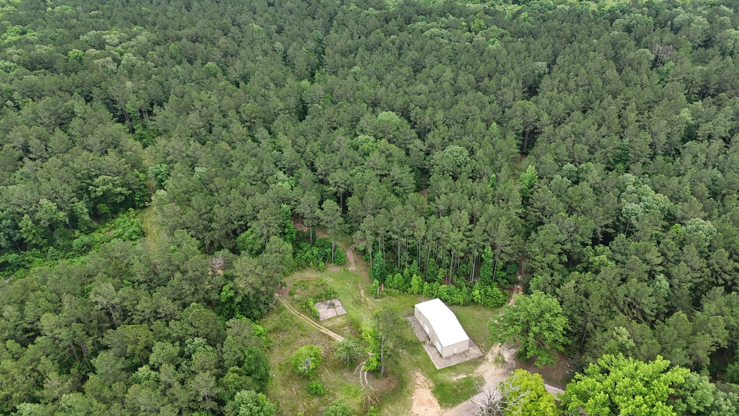 Riverfront Hunting Property with a Private Lake