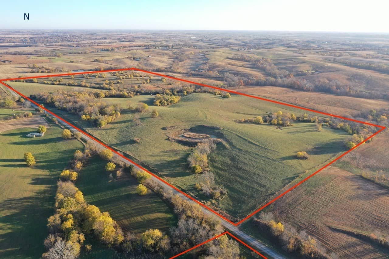 80 ± Acre Northern Parcel Farmland for Sale in Blockton, IA