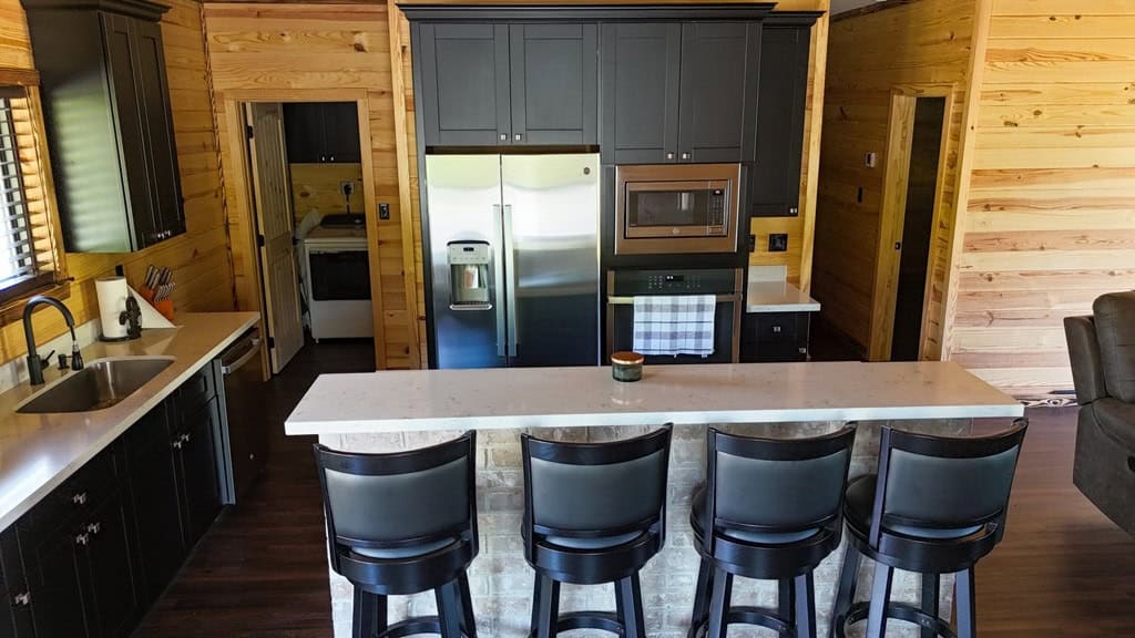 80 Acres with a Brand New Lodge in South Mississippi