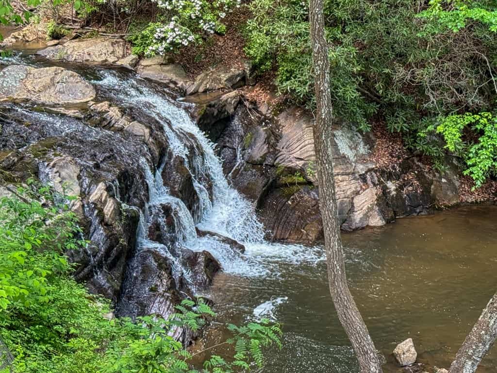 Historic Hunting Retreat with Private Waterfall and Cabin Lodge