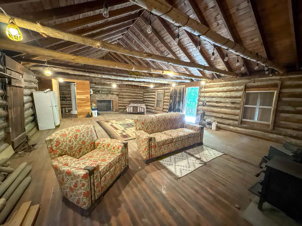 Historic Hunting Retreat with Private Waterfall and Cabin Lodge