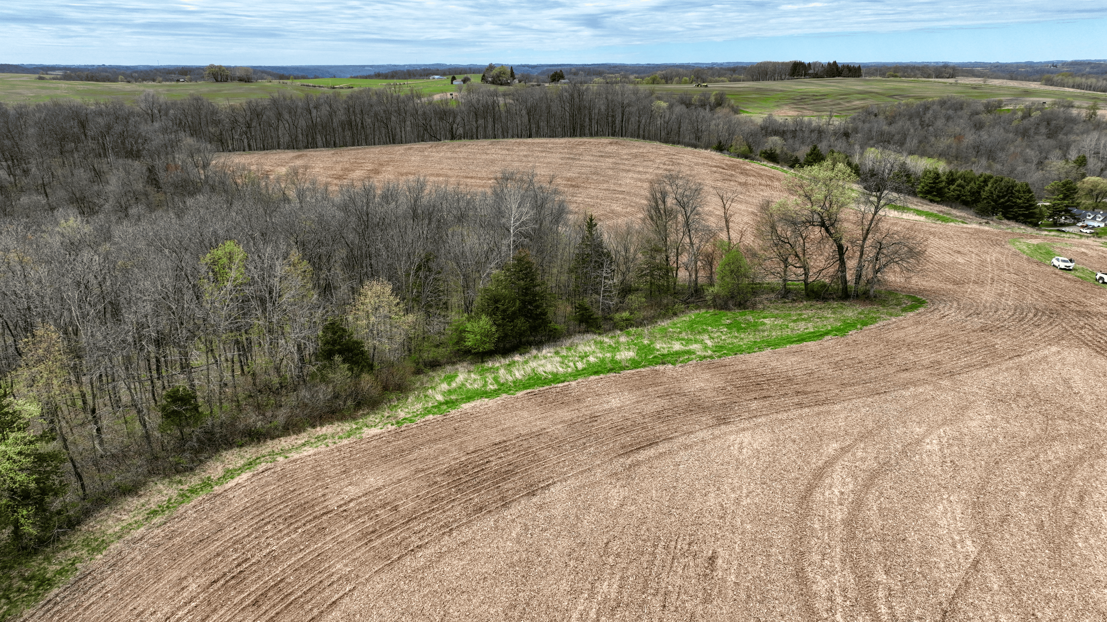 65-acre trophy whitetail and turkey hotspot