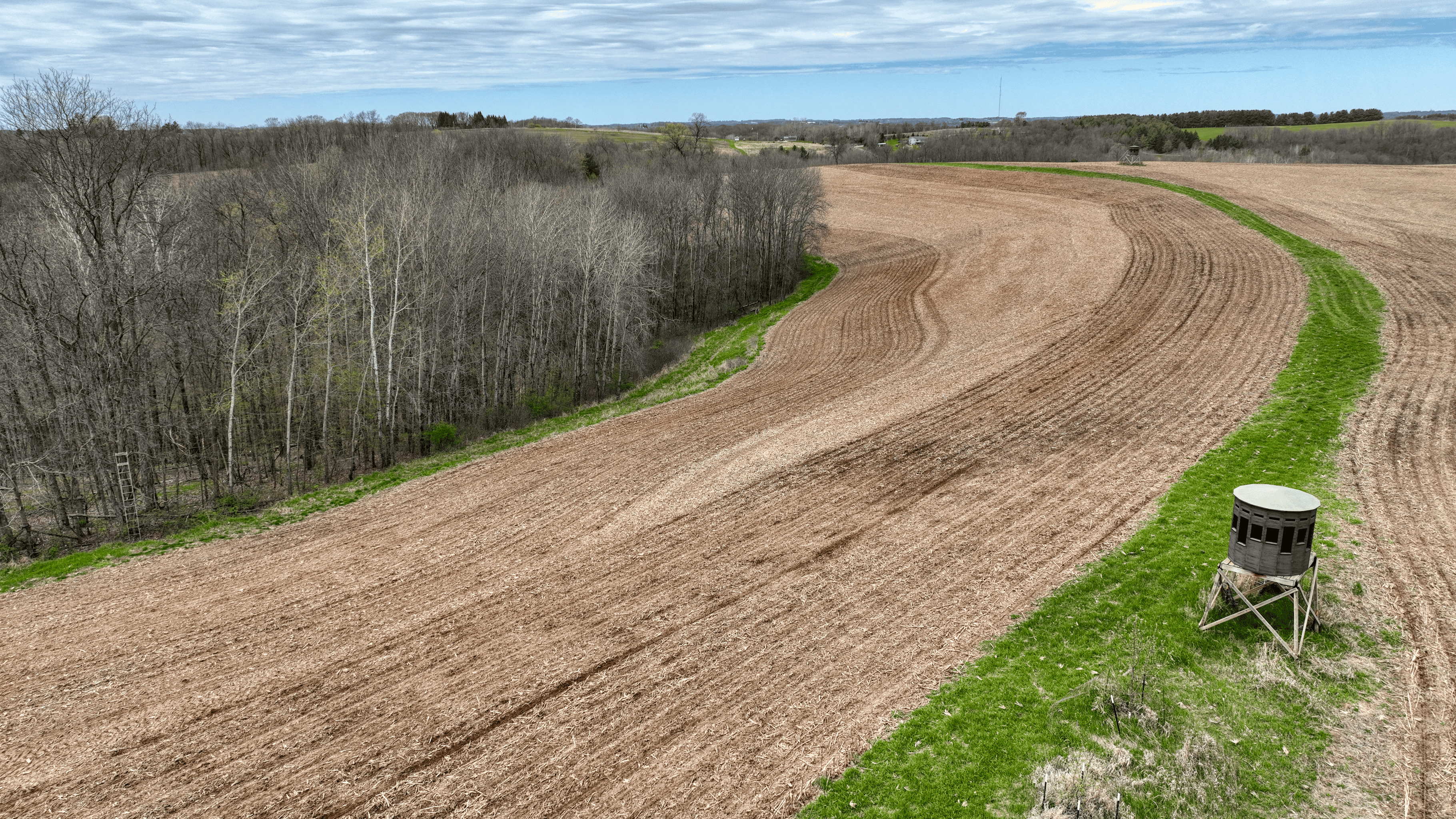 65-acre trophy whitetail and turkey hotspot