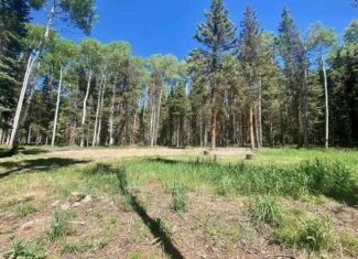 Private Lot in the Arrowhead Subdivision