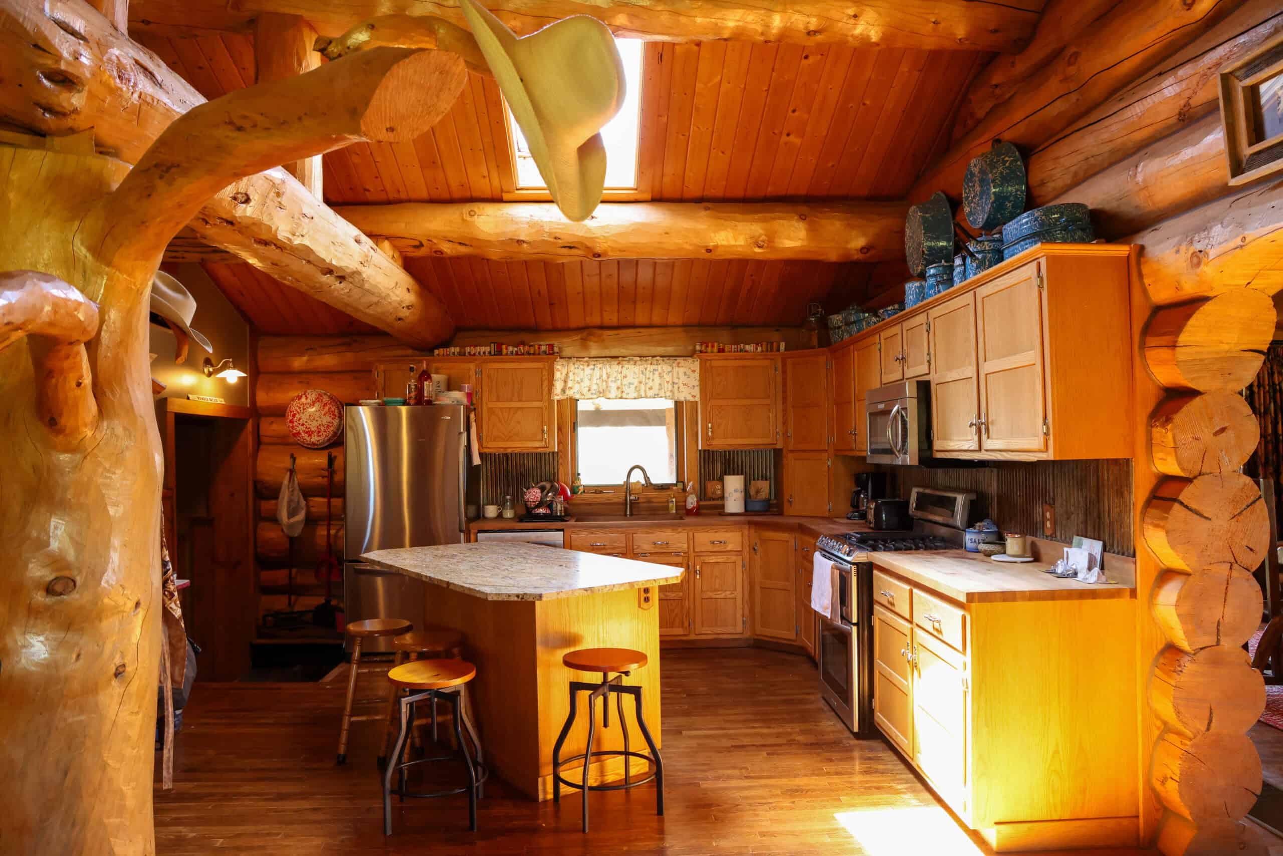 Scenic Montana Ranch with Elk, Deer & Trout Fishing