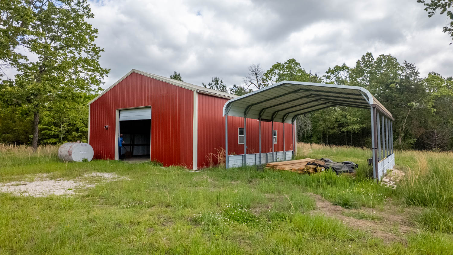 BEAUTIFUL FARM FOR SALE IN THE OZARKS