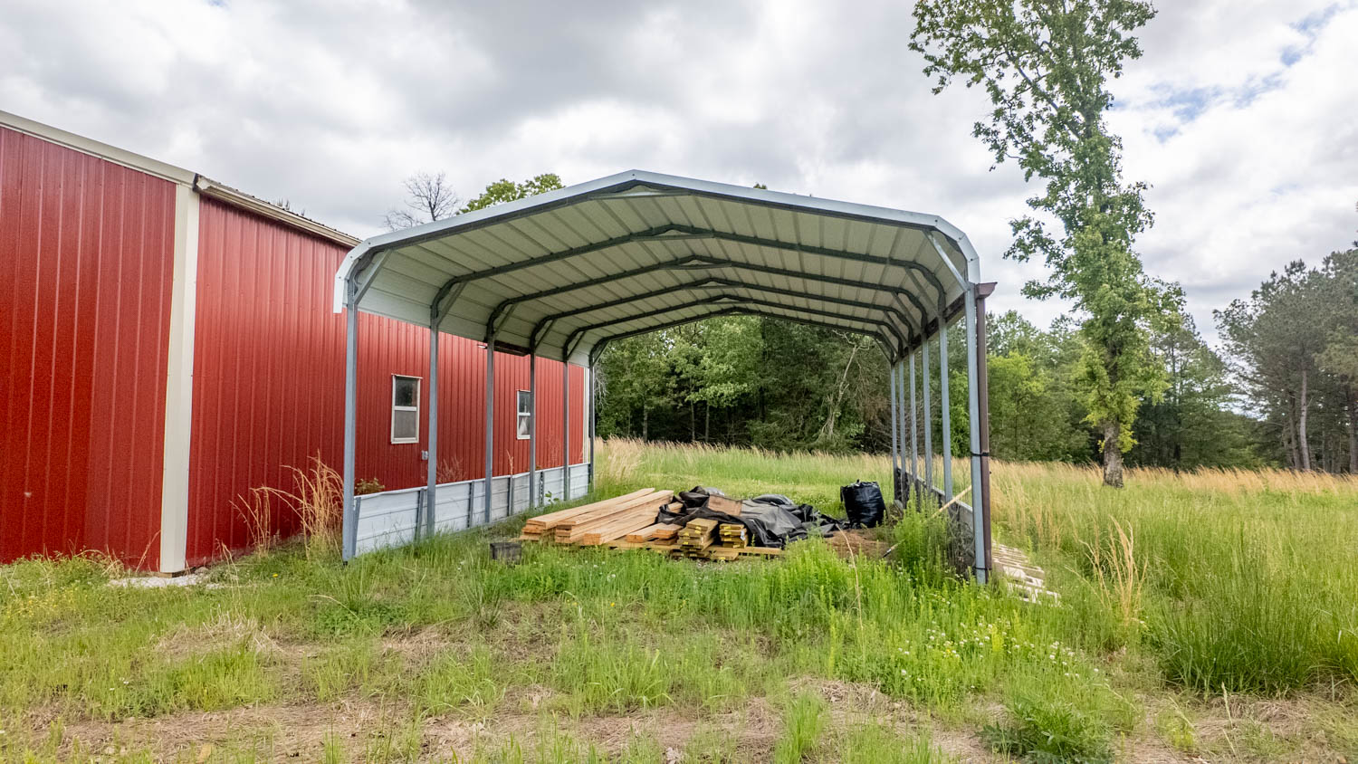 BEAUTIFUL FARM FOR SALE IN THE OZARKS