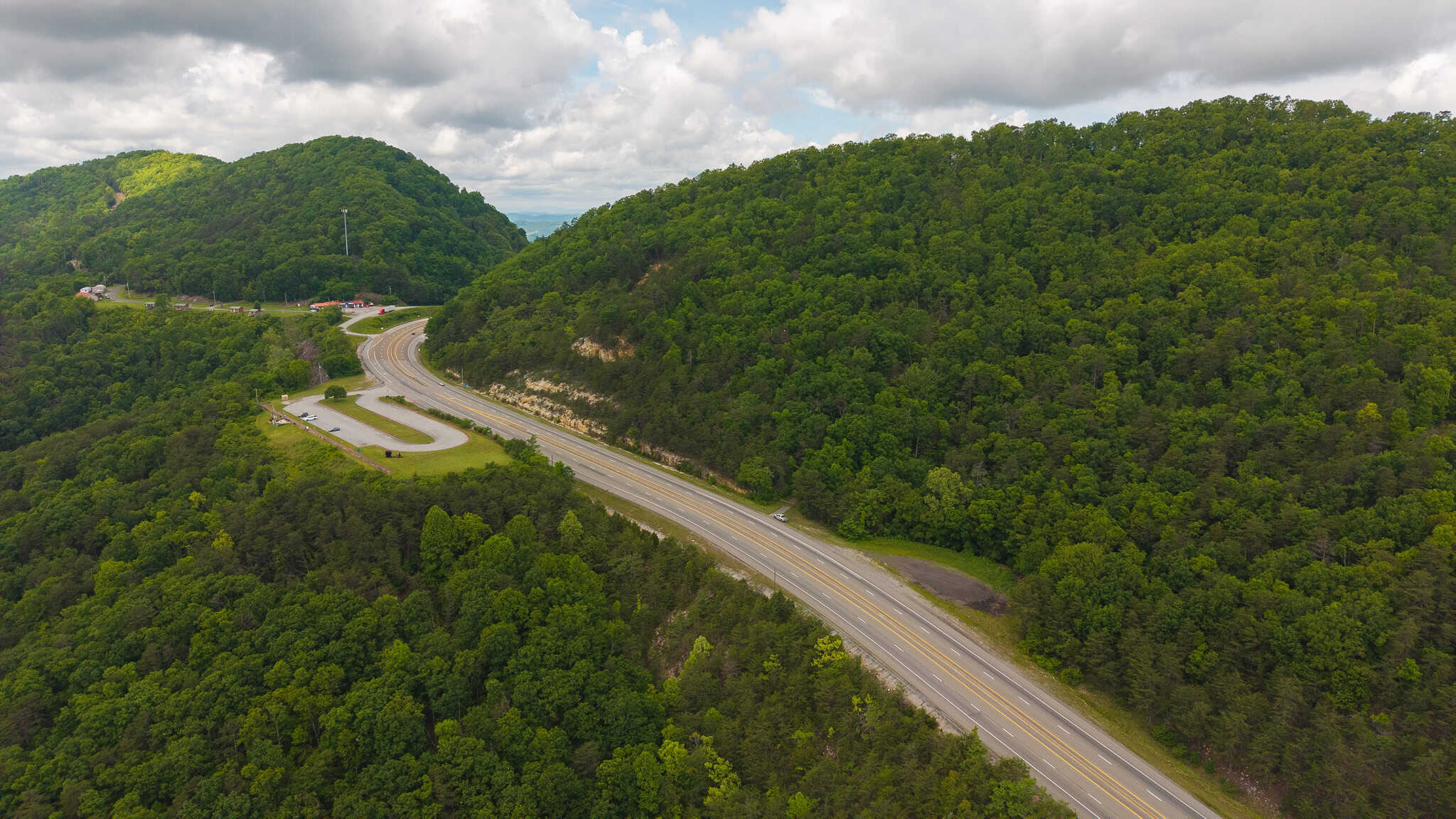 Above the Clouds: 24 Unrestricted Acres on Clinch Mountain with Views that Steal Your Breath Tennessee