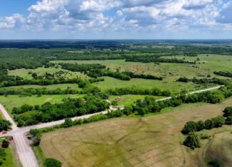NO RESERVE REAL ESTATE AUCTION 160 Acres Agra, OK