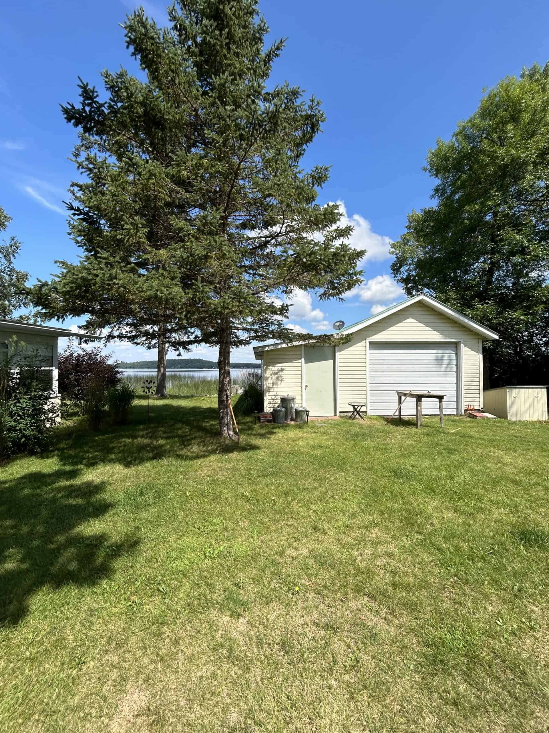 MN Lakefront Cabin and Land Auction