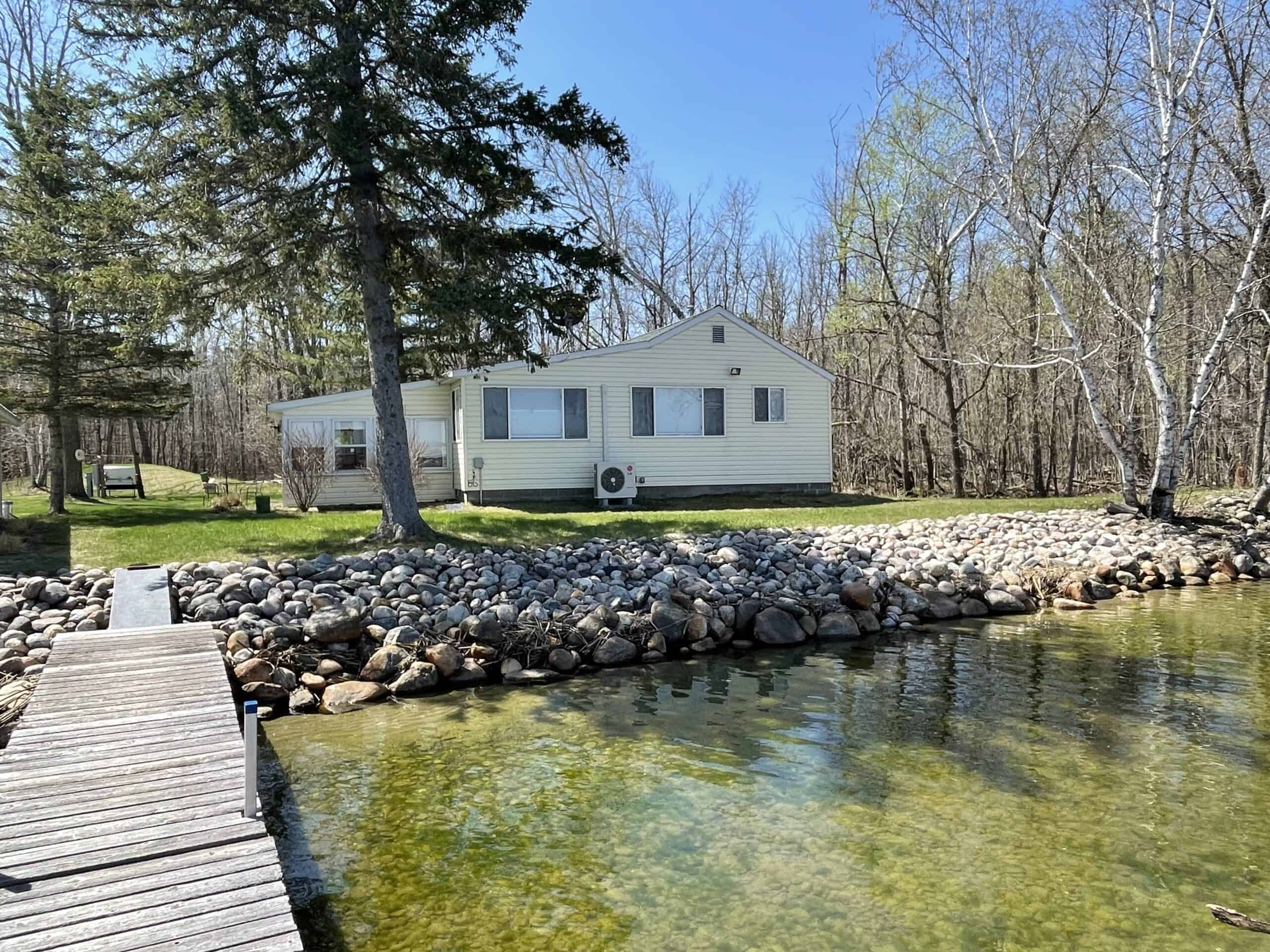 MN Lakefront Cabin and Land Auction