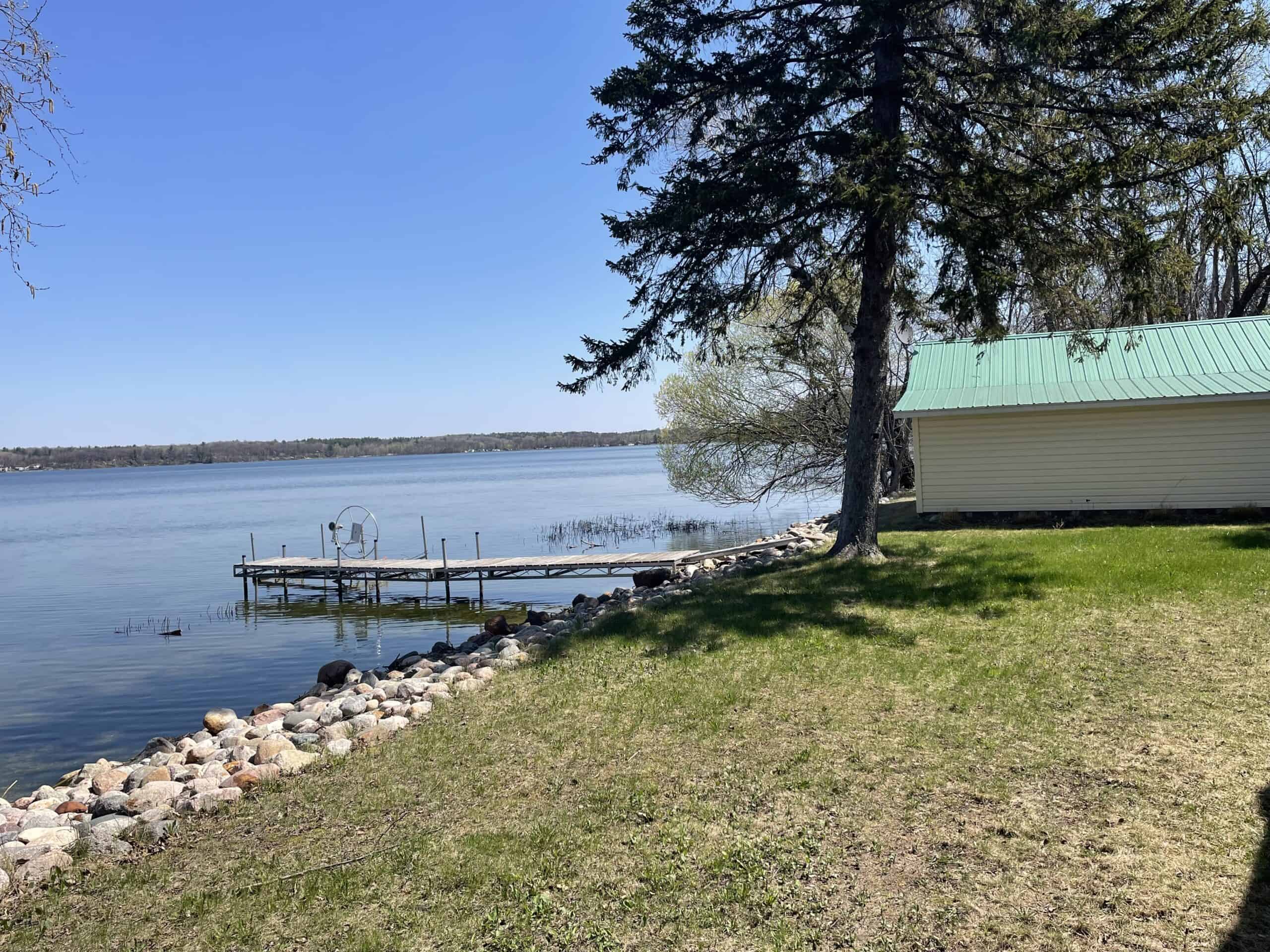MN Lakefront Cabin and Land Auction