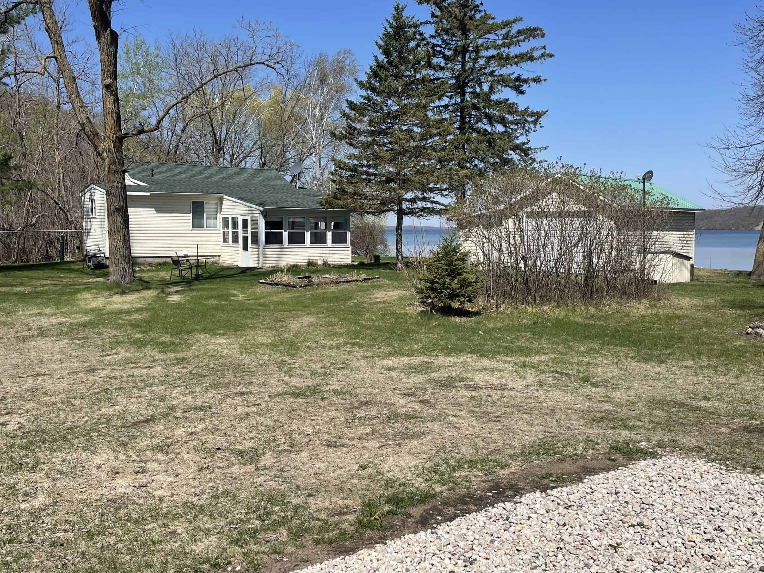 MN Lakefront Cabin and Land Auction