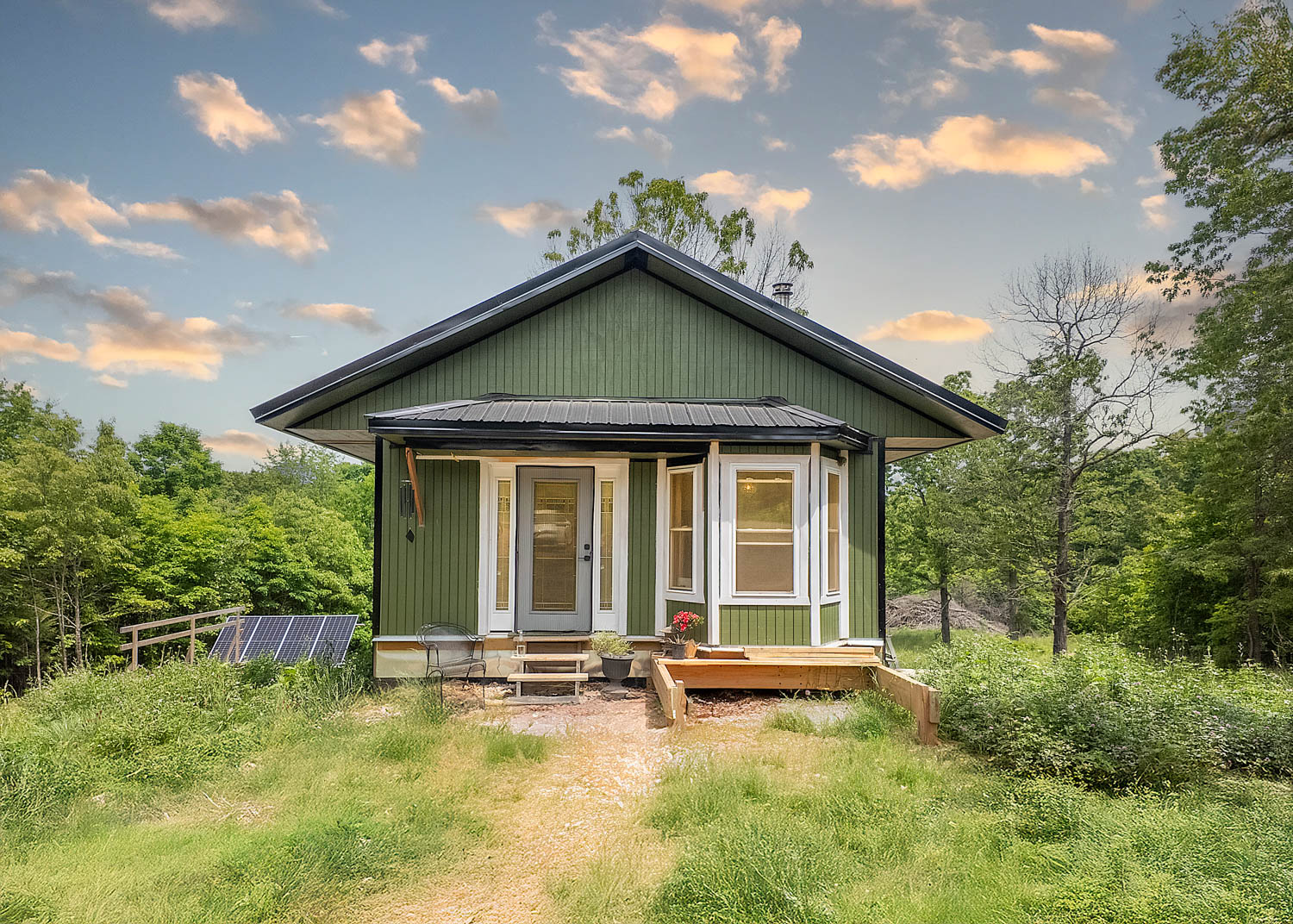New Custom Build With Wooded Acreage In The Missouri Ozarks