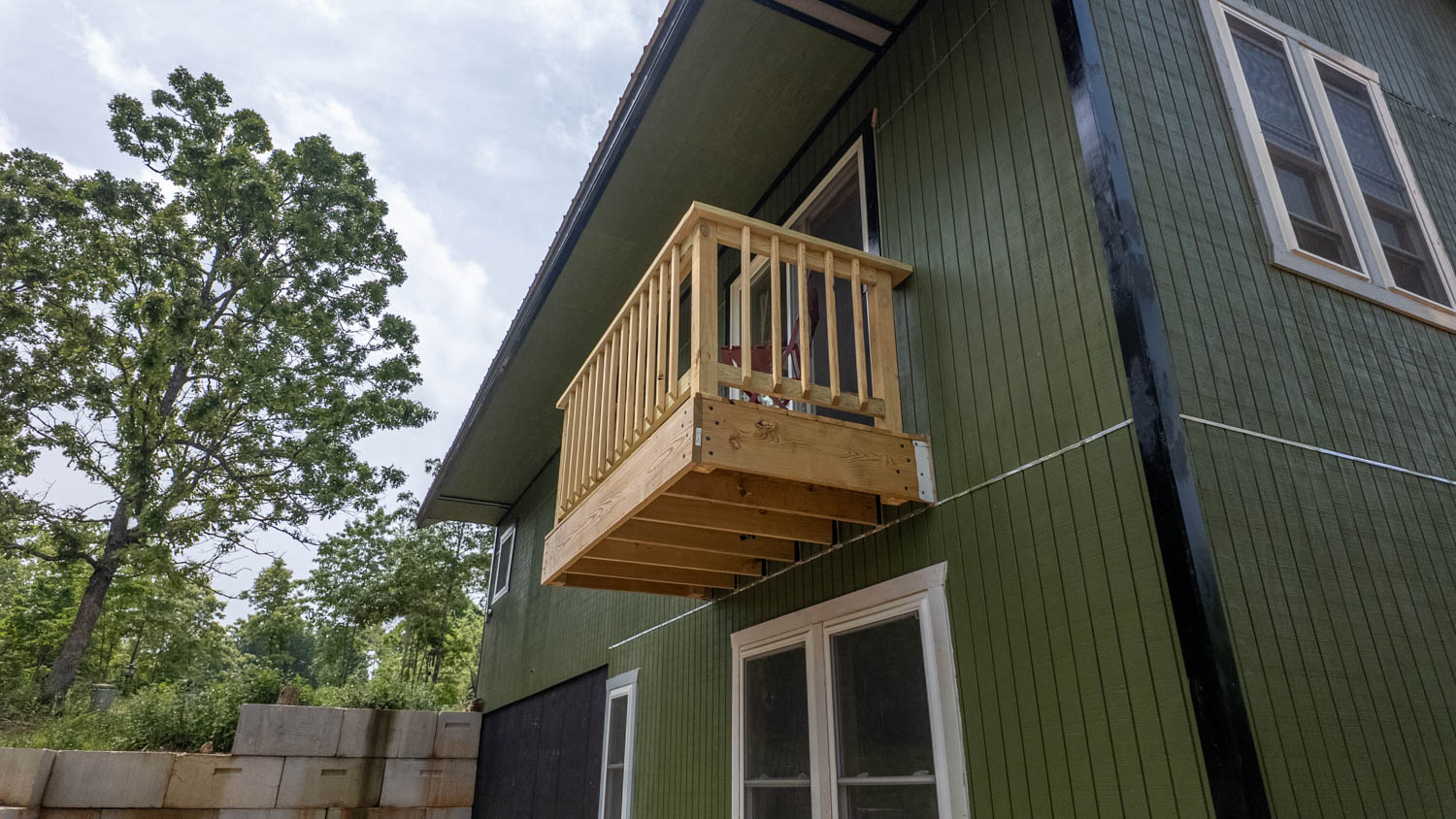New Custom Build With Wooded Acreage In The Missouri Ozarks