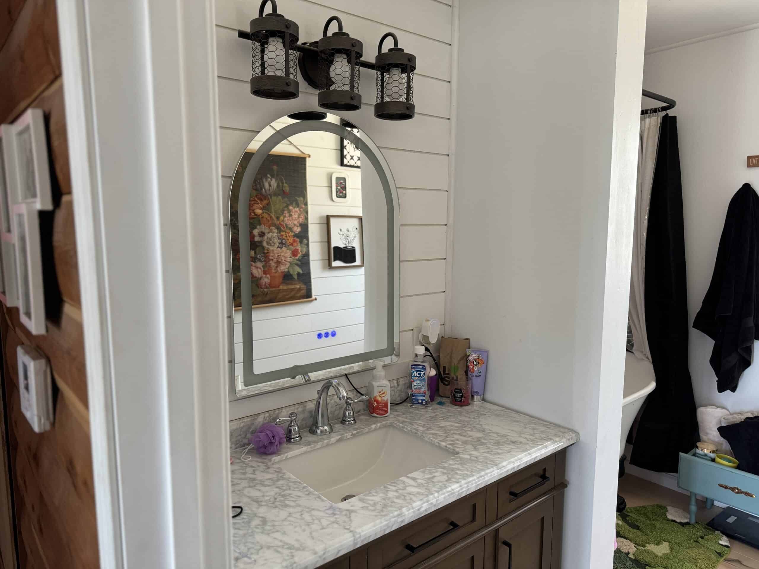 Hunting Property with Home and Shop for Sale in Mountain View, MO