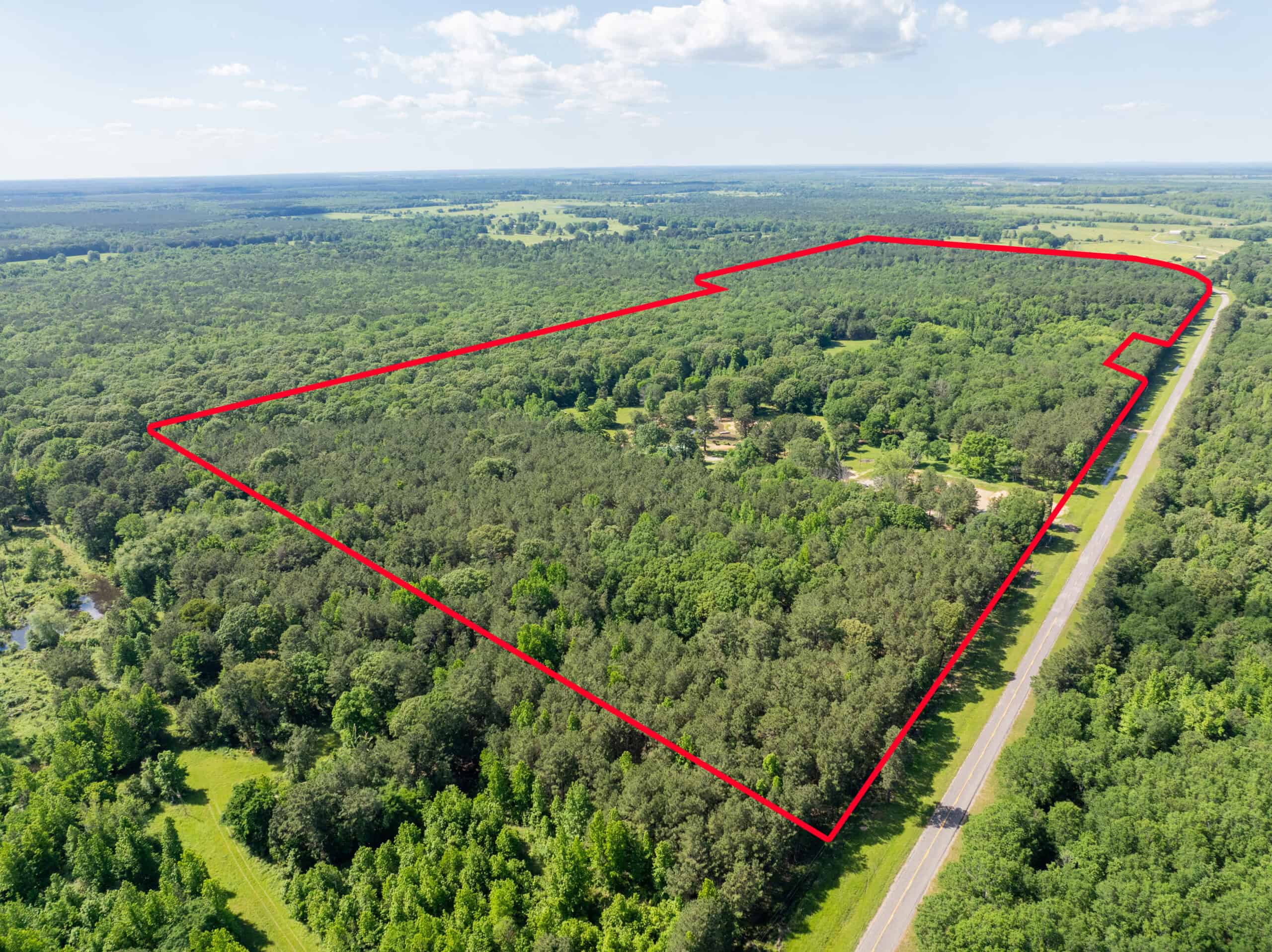 G4 Ranch – 235± Acres of Premier Hunting & Recreational Paradise in Red River County, Texas