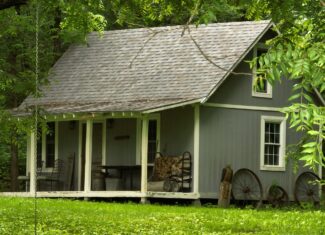Rustic Woodland Cottage for Sale in Crawford County, WI – 12-Acre Driftless Region Retreat