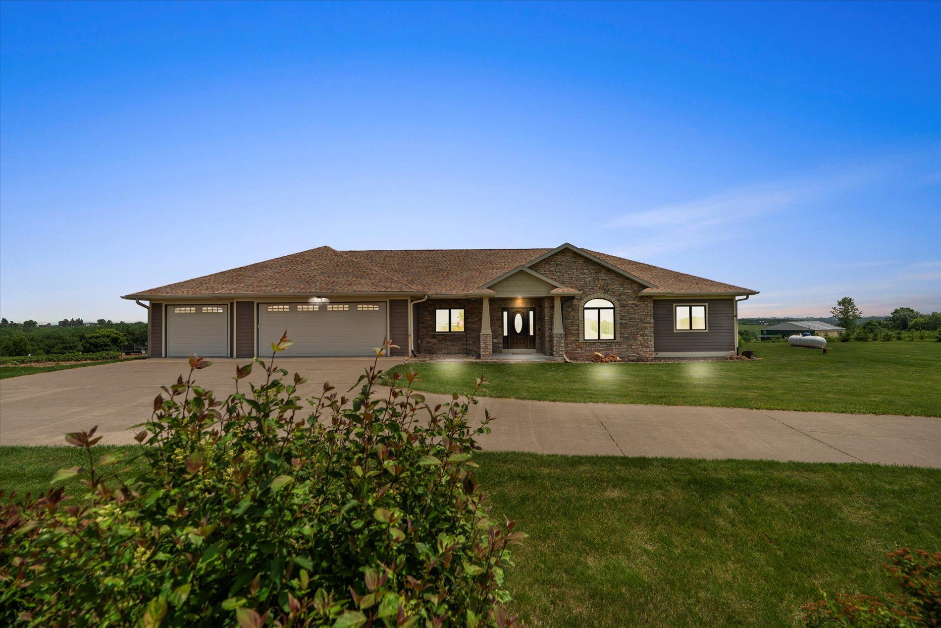Luxurious Executive Compound for Sale in Southwest Wisconsin