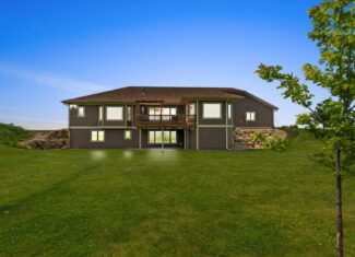 Luxurious Executive Compound for Sale in Southwest Wisconsin