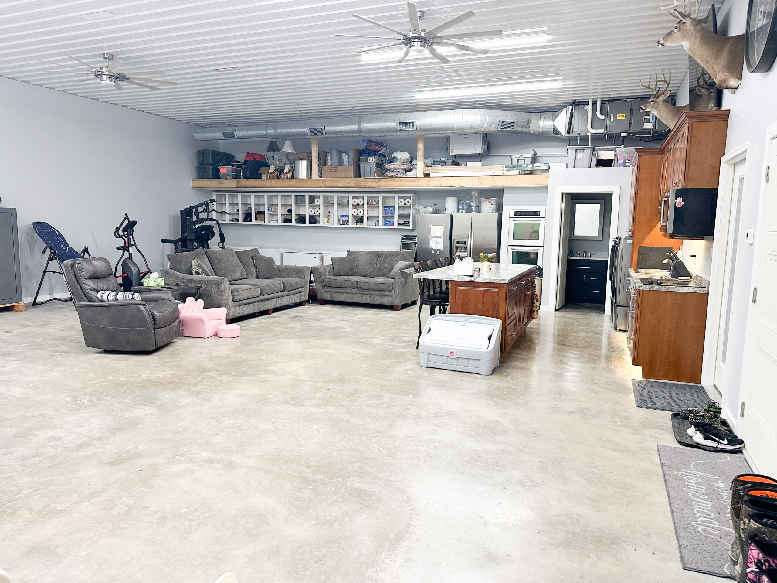 Home with Acreage for Sale in Salem, MO