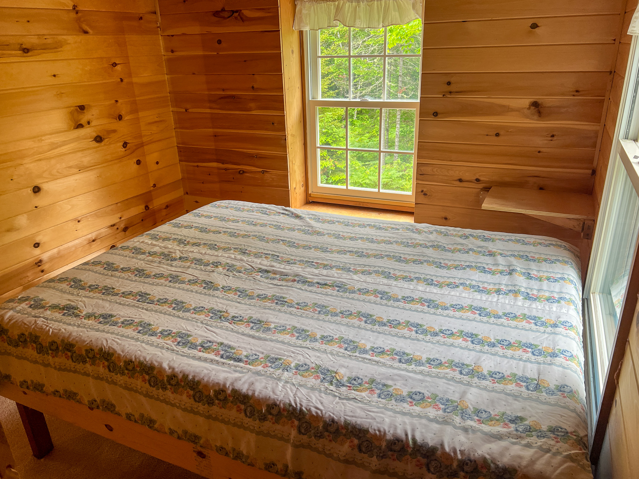 Off-Grid Camp on 40+ Acres – Township 24, Maine