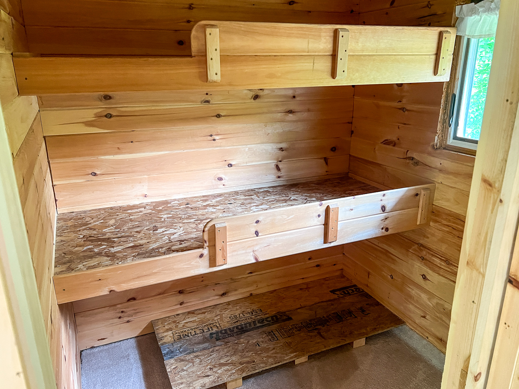 Off-Grid Camp on 40+ Acres – Township 24, Maine
