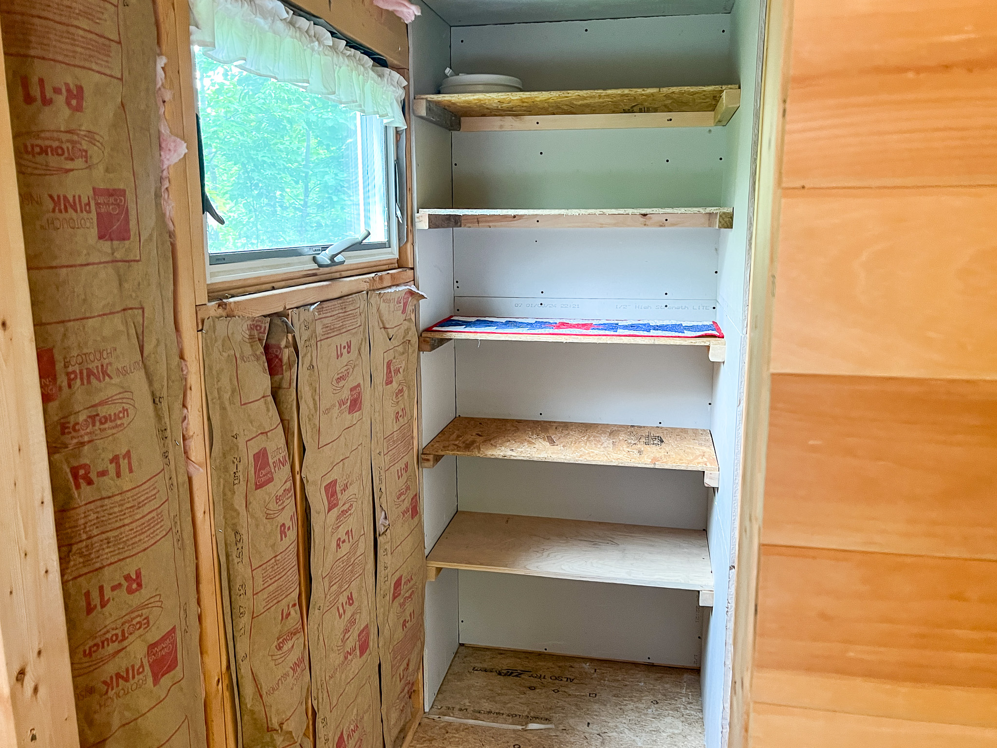 Off-Grid Camp on 40+ Acres – Township 24, Maine