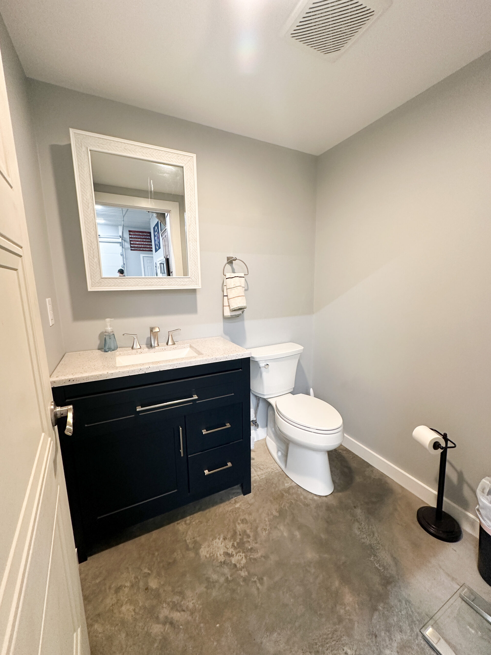 Home with Acreage for Sale in Salem, MO