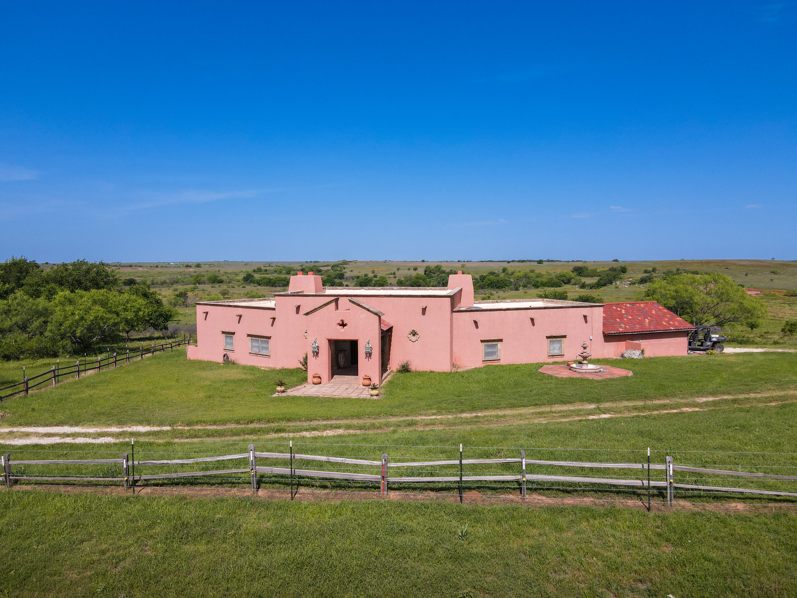 Exceptional Combination Ranch For Sale at Auction in Henrietta, TX