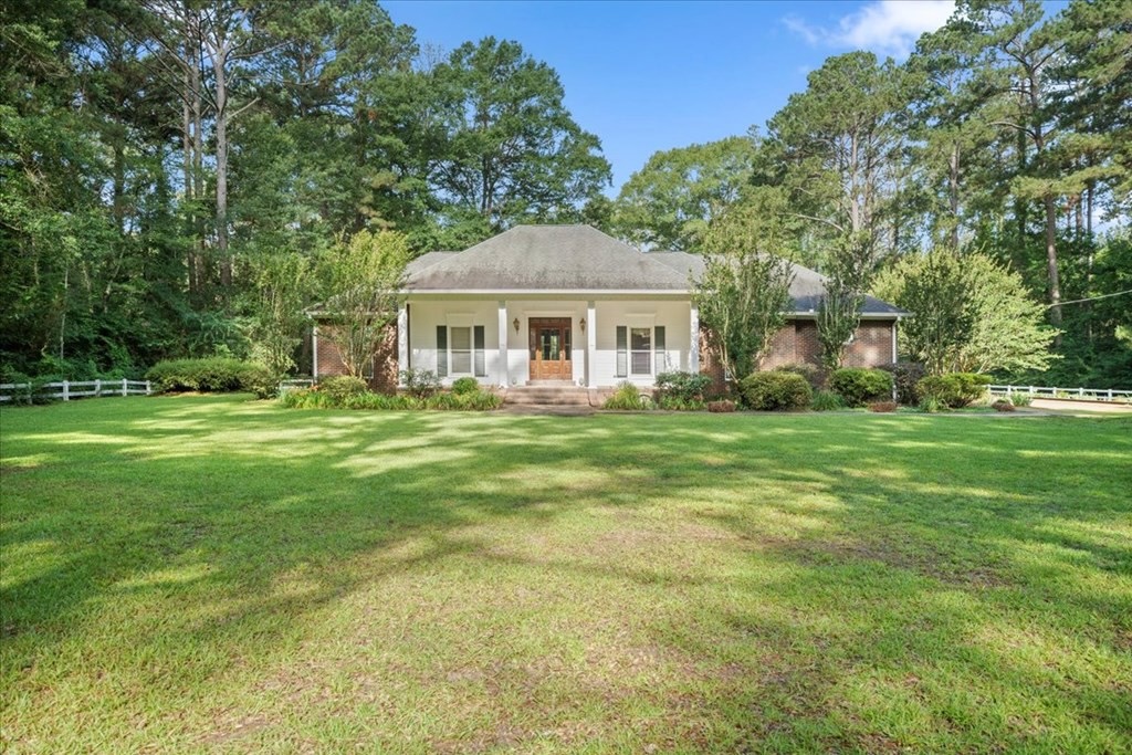 Brick Home for Sale in Amite County on 20 Acres of Land
