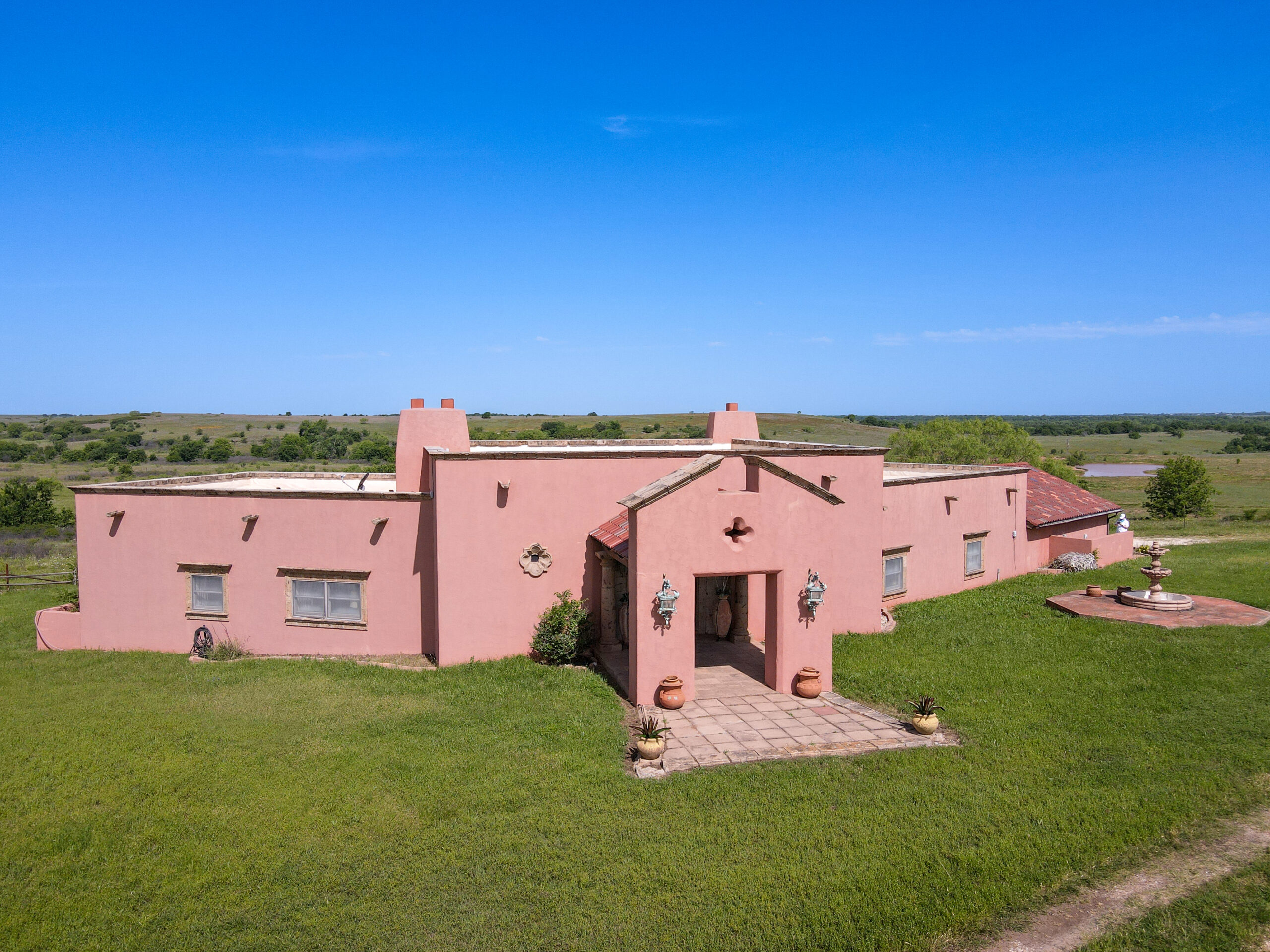 Exceptional Combination Ranch For Sale at Auction in Henrietta, TX