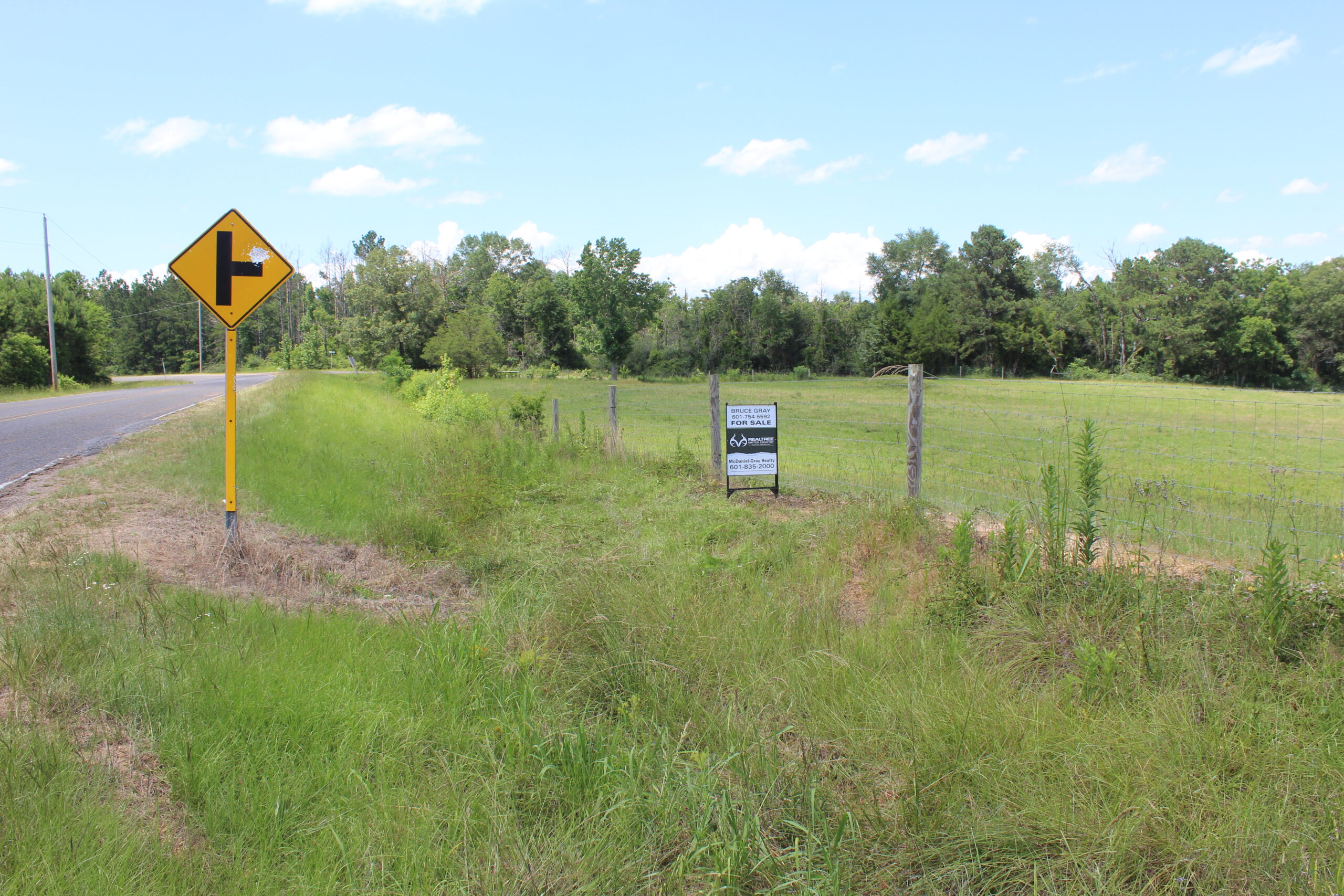 Cattle Farm For Sale also offers Good Hunting for Deer and Turkey