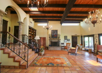 Exceptional Combination Ranch For Sale at Auction in Henrietta, TX