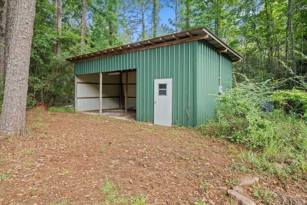Brick Home for Sale in Amite County on 20 Acres of Land