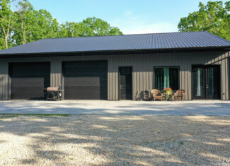 Home with Acreage for Sale in Salem, MO